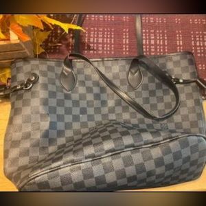 Black LV Tote